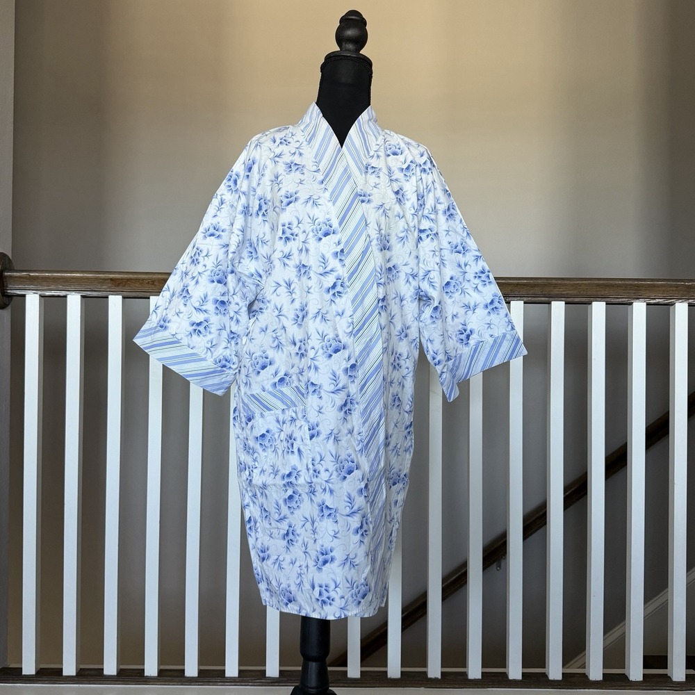 Eileen West Floral Kimono Robe Petite Blue Coastal Sleepwear Cottagecore USA